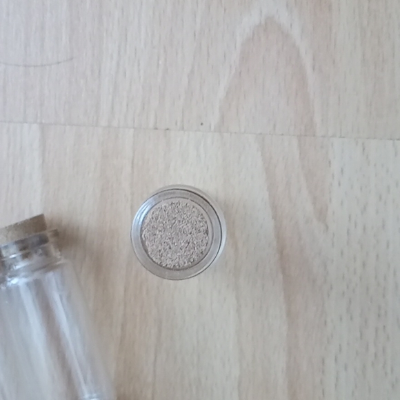 Glass potion bottles mini with cork lid - Picture 3 of 3